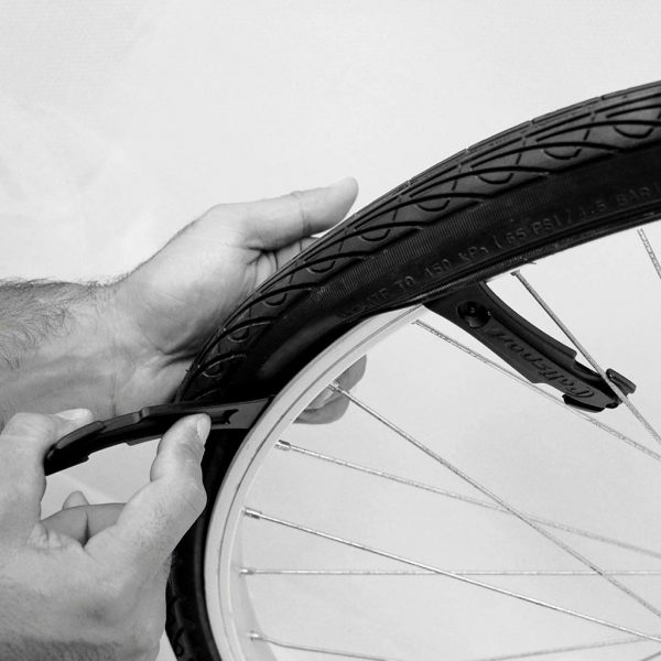 TIRE-LEVER-POLISPORT-2