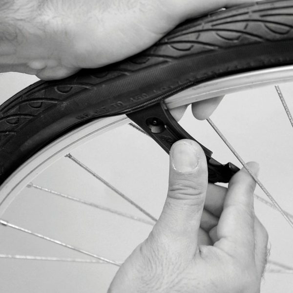 TIRE-LEVER-POLISPORT-3